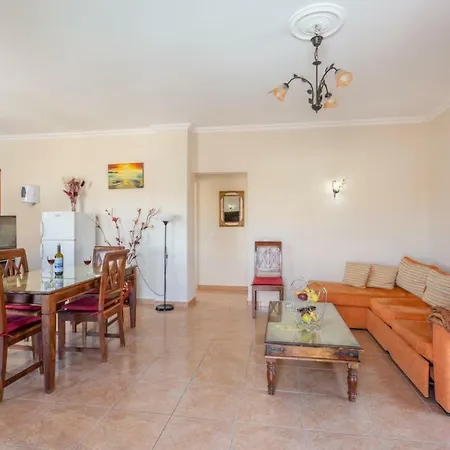 Rose Villa *